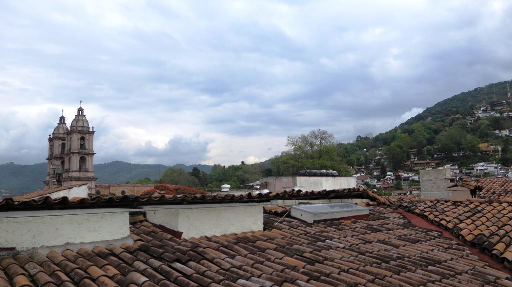Hotel Casa Abierta Valle de Bravo Esterno foto